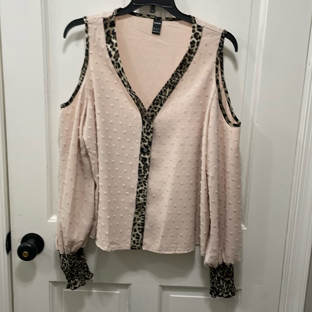 Women's cold shoulder blouse with Leopard Trim